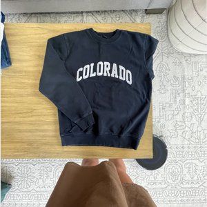 BRANDY MELVILLE COLORADO SWEATSHIRT